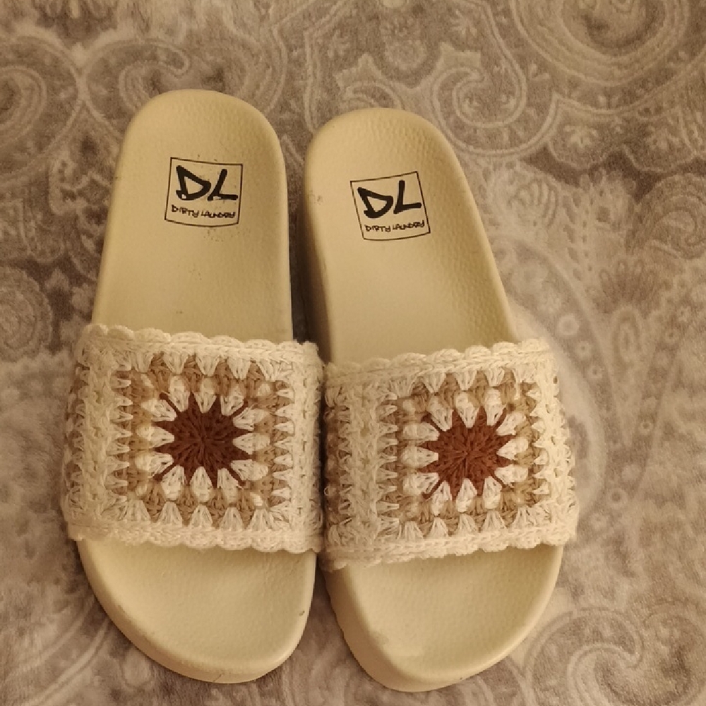Dirty Laundry Crochet Slide Sandals in Cream and Brown